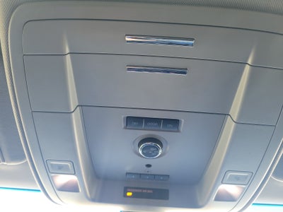 2019 Cadillac Escalade 2WD 4dr