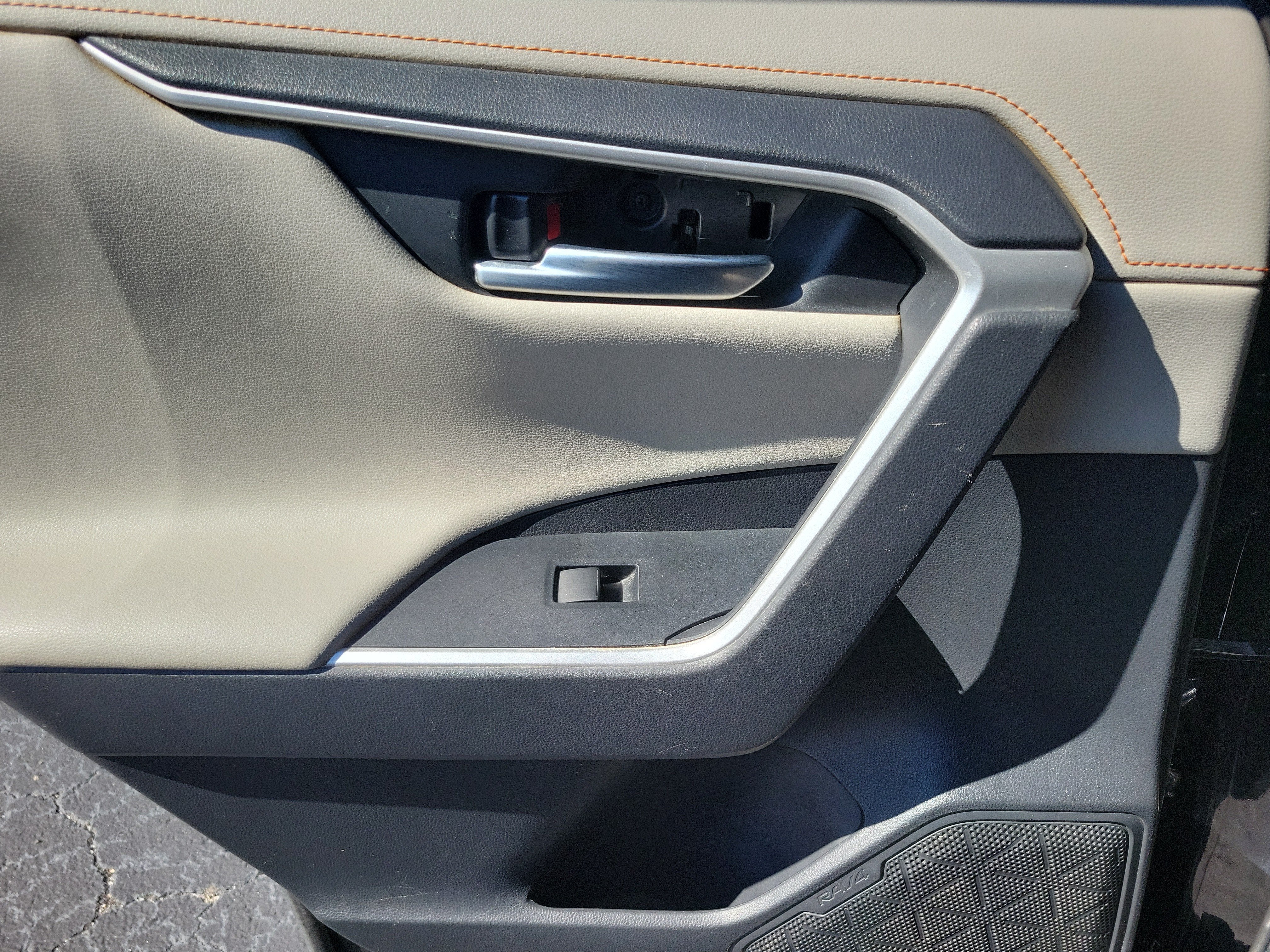 2019 Toyota RAV4 Adventure
