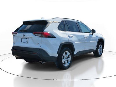 2020 Toyota RAV4 Hybrid LE