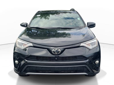 2017 Toyota RAV4 SE