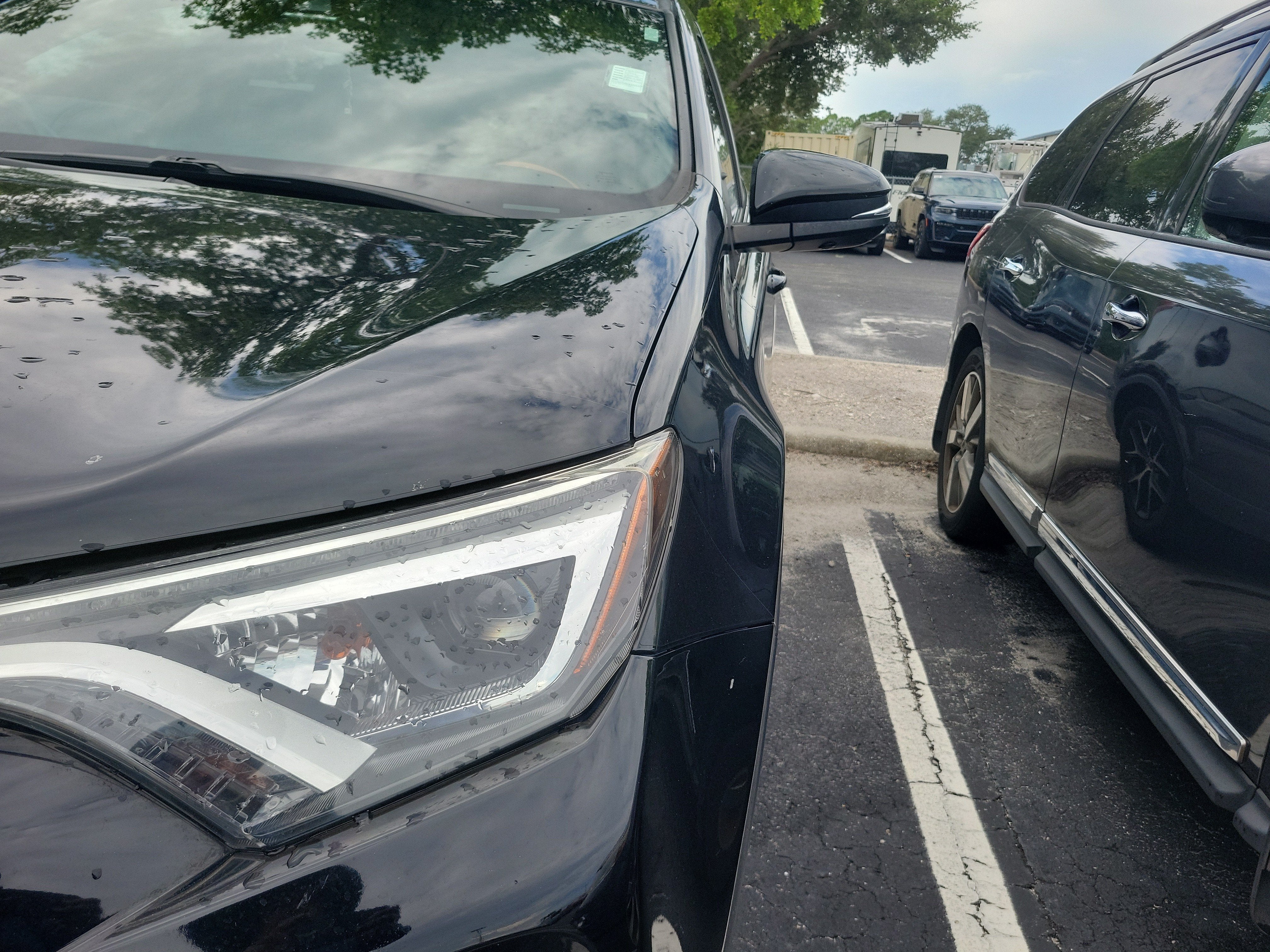 2017 Toyota RAV4 SE