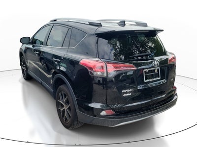 2017 Toyota RAV4 SE