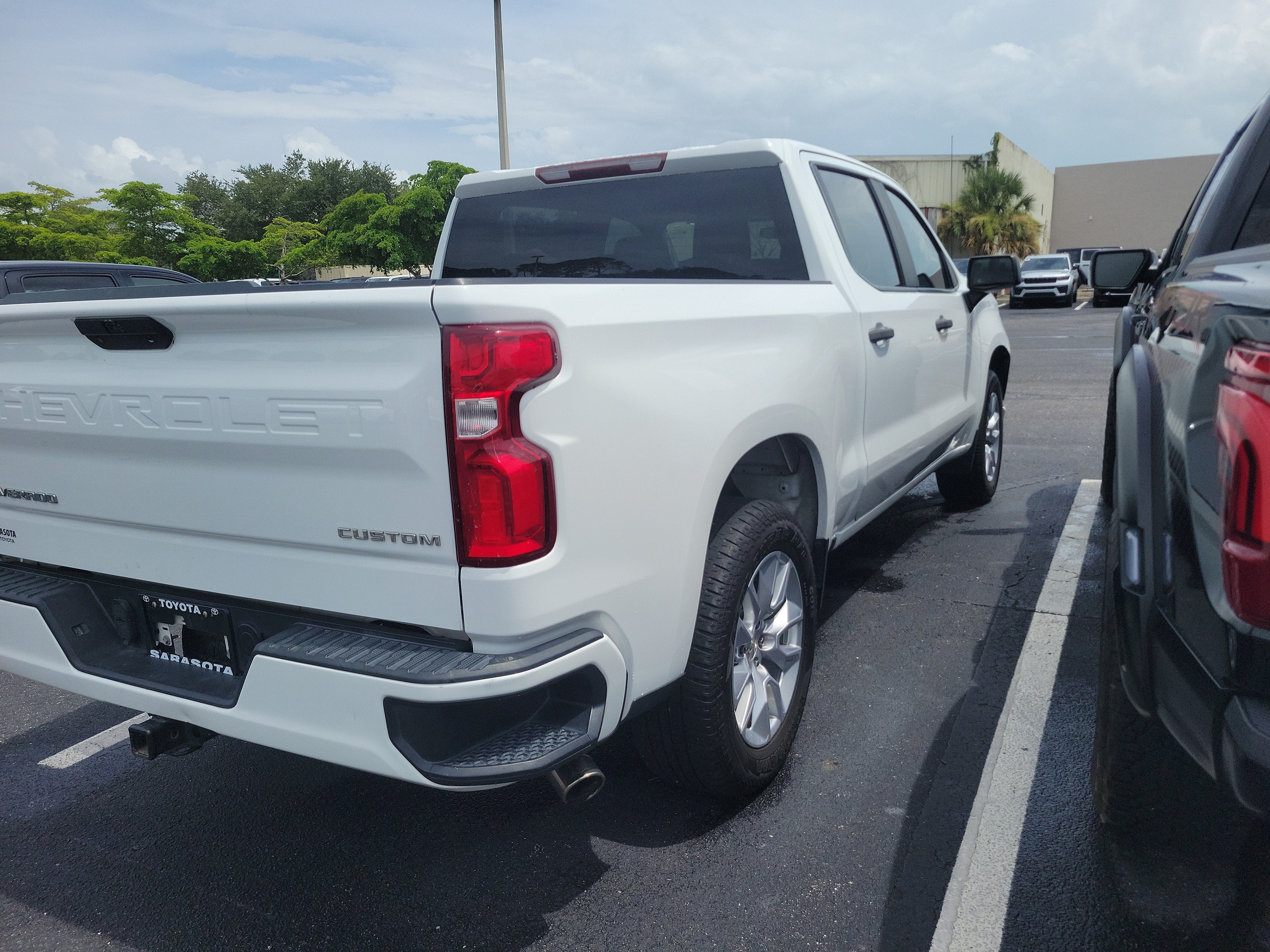 2021 Chevrolet Silverado 1500 Custom