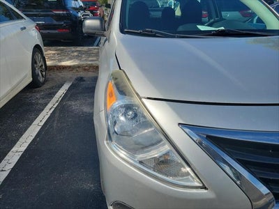 2015 Nissan Versa 1.6 S