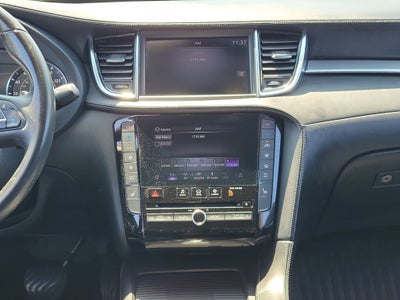 2021 INFINITI QX50 LUXE