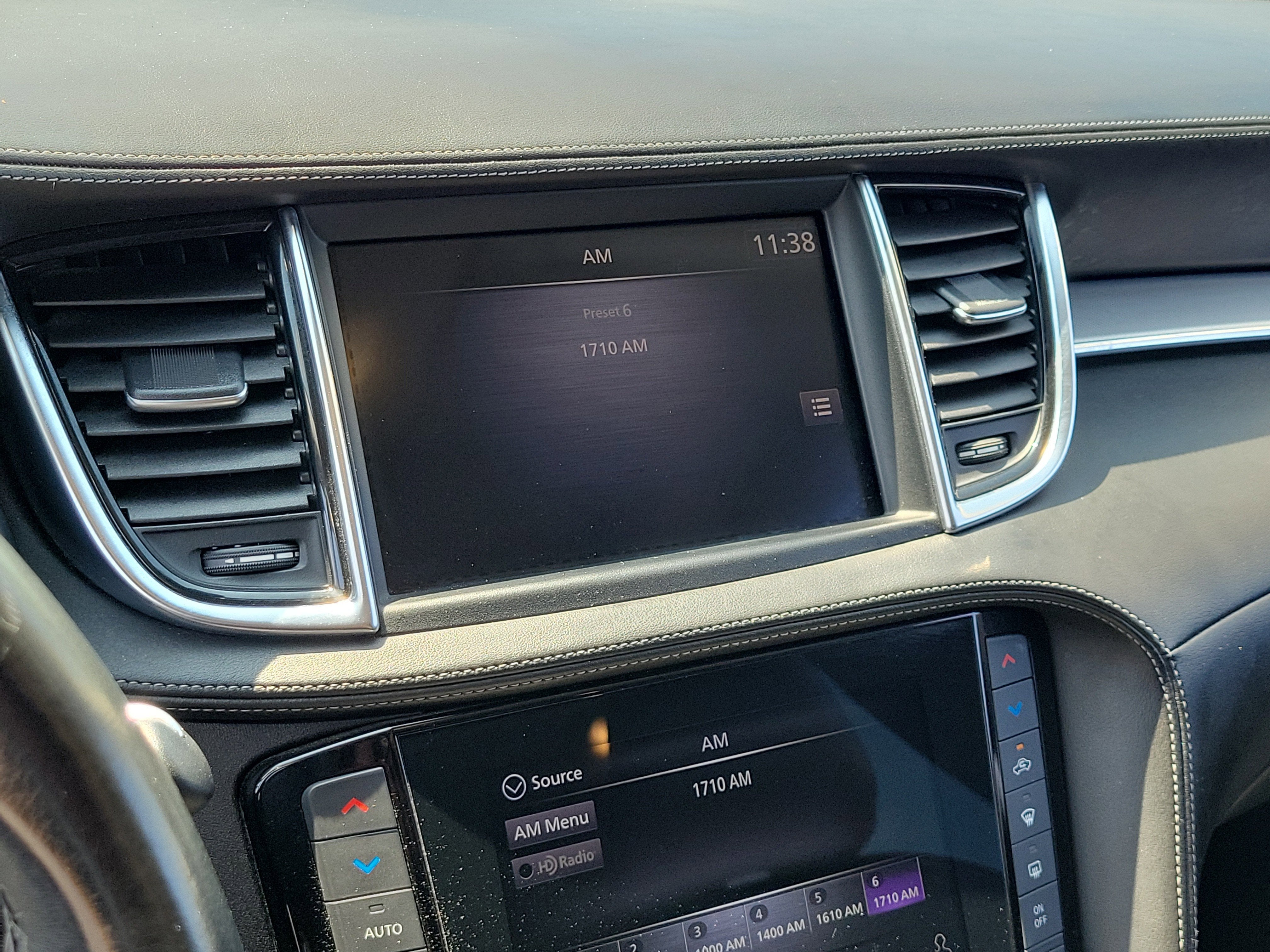 2021 INFINITI QX50 LUXE