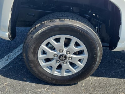 2024 Toyota Tacoma SR5