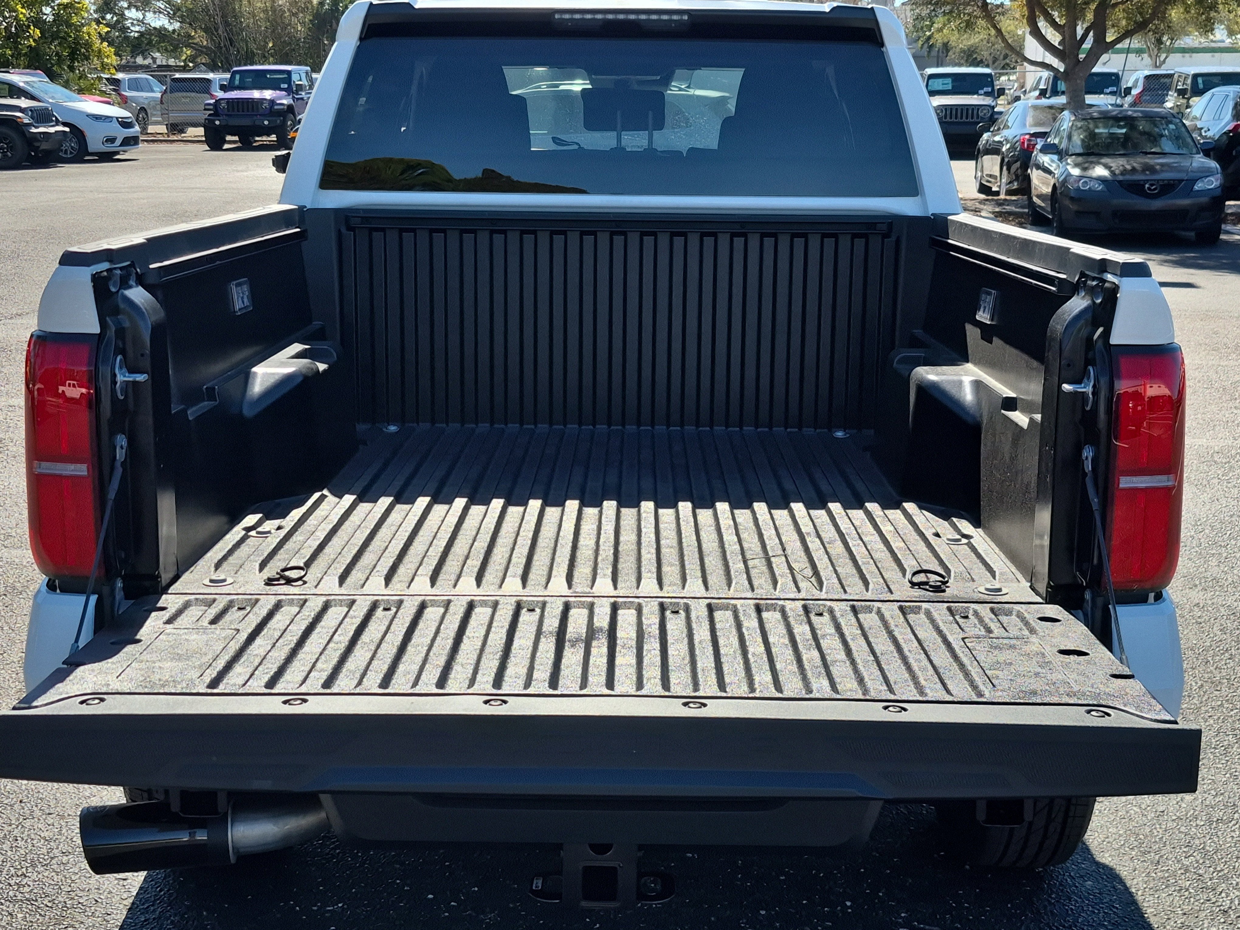 2025 Toyota Tacoma 2WD SR5