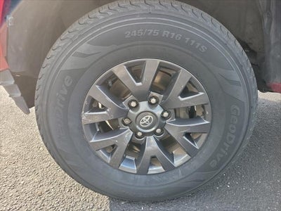 2022 Toyota Tacoma SR5