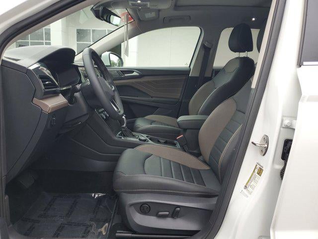 2024 Volkswagen Taos 1.5T SEL