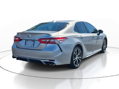 2019 Toyota Camry SE