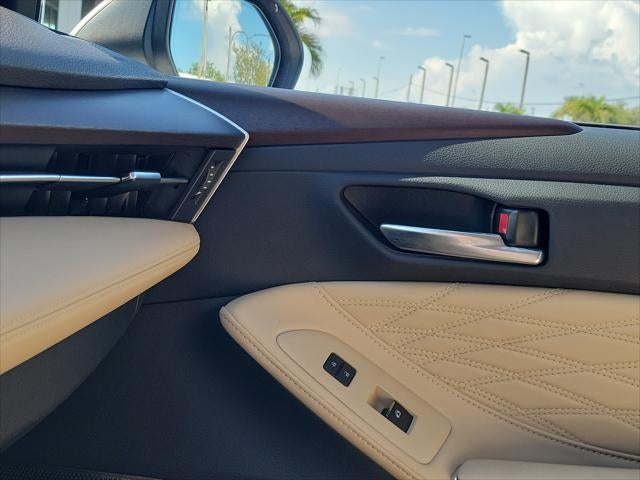 2019 Toyota Avalon Hybrid Limited