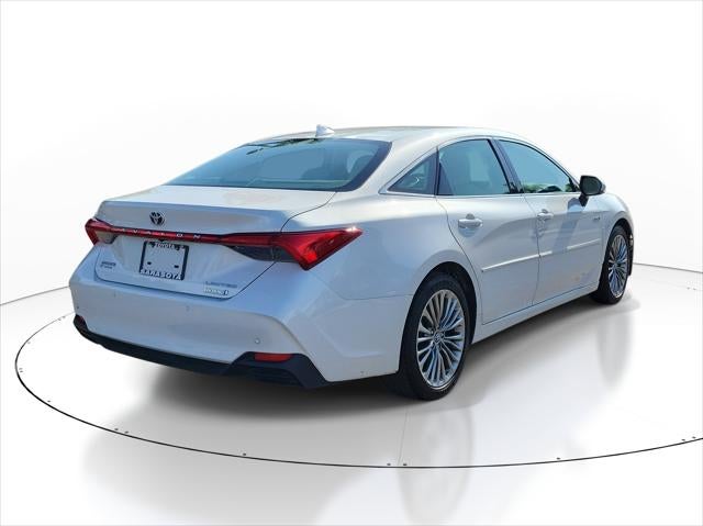 2019 Toyota Avalon Hybrid Limited