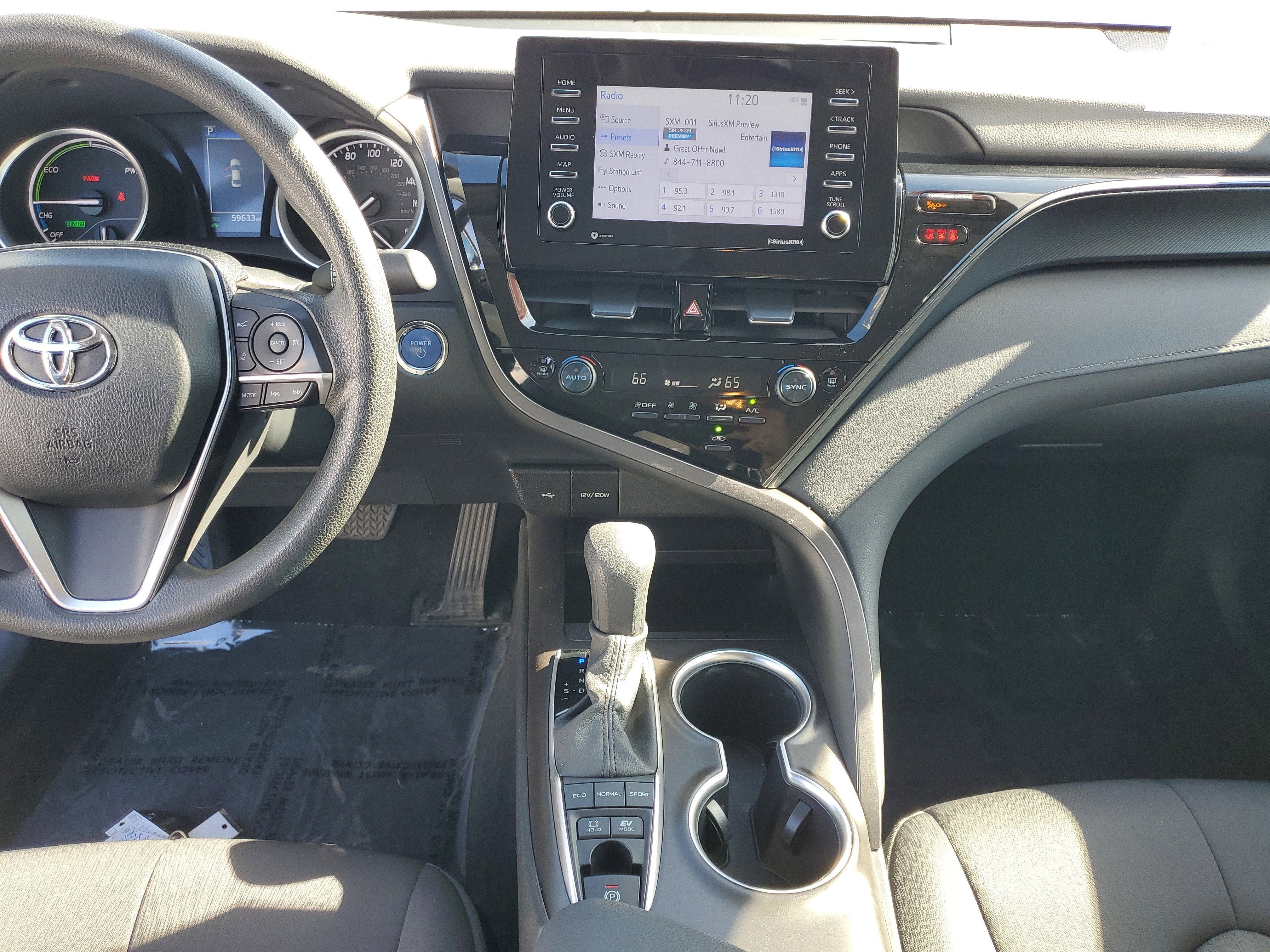 2024 Toyota Camry Hybrid LE