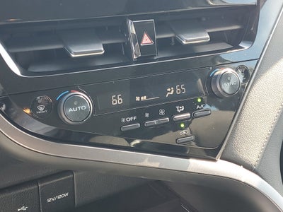 2024 Toyota Camry Hybrid LE