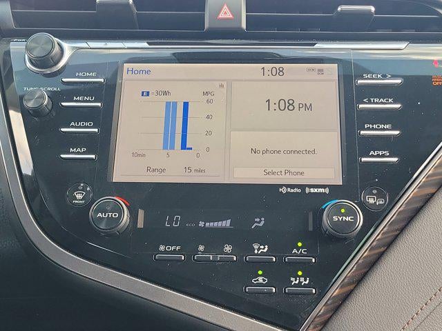 2020 Toyota Camry Hybrid XLE