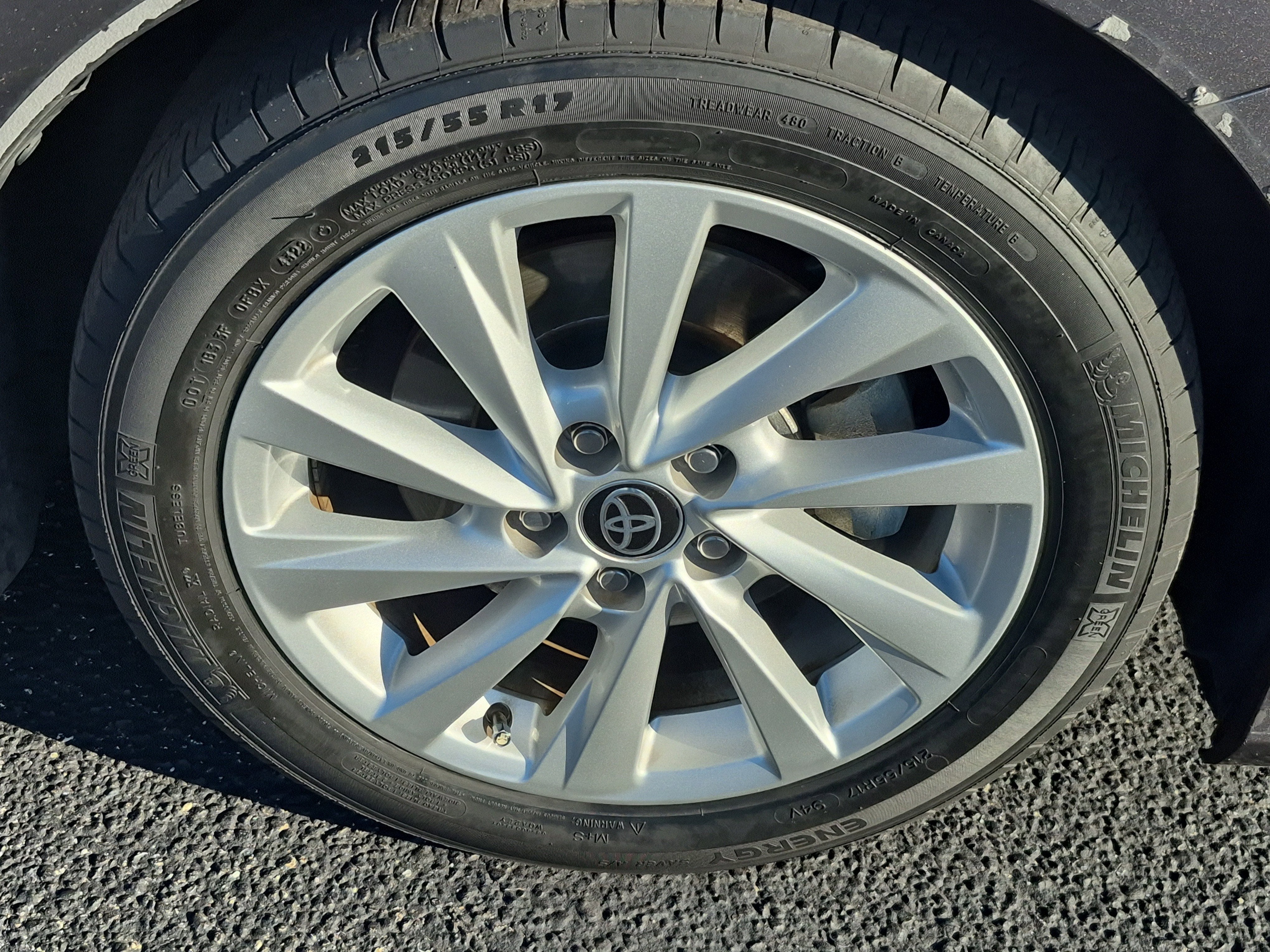 2023 Toyota Camry LE