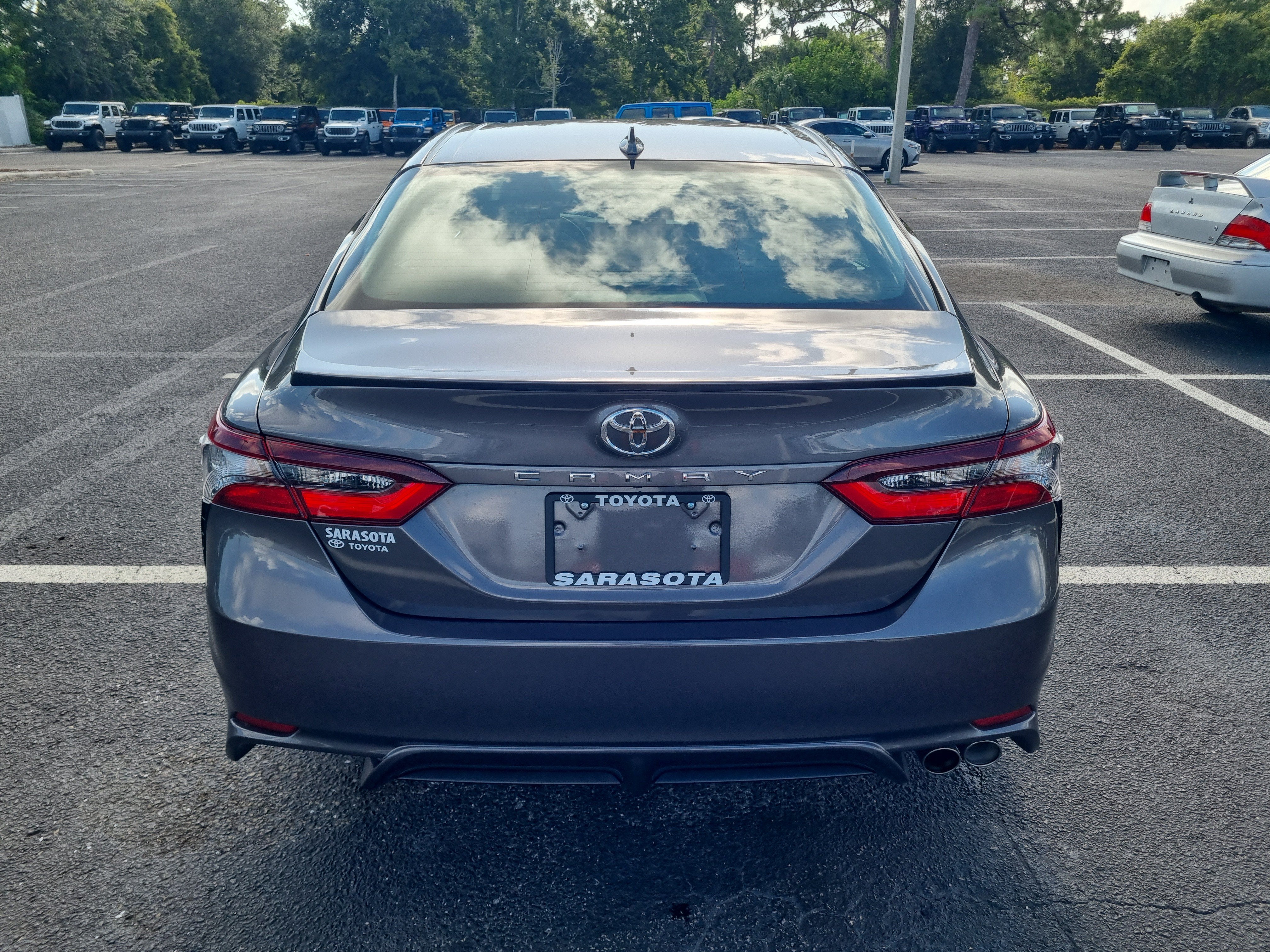 2024 Toyota Camry SE