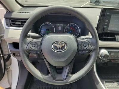 2022 Toyota RAV4 Hybrid XLE