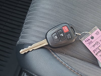 2017 Toyota Highlander LE