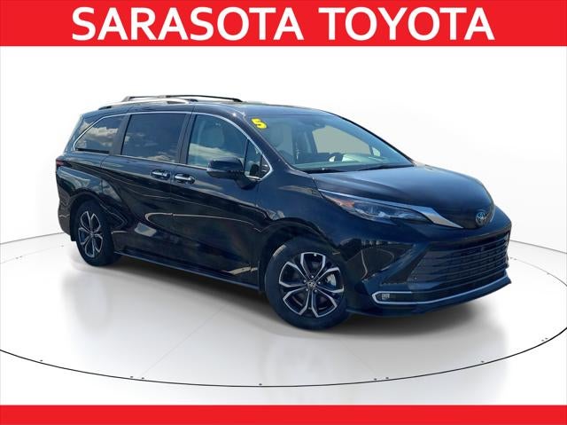 2025 Toyota Sienna Platinum