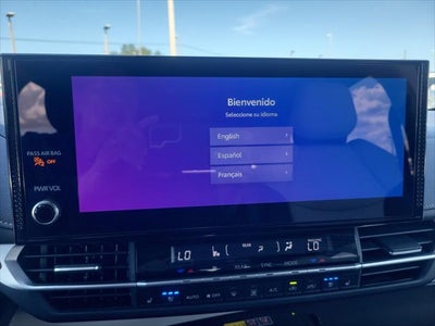 2025 Toyota Sienna Platinum