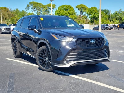 2023 Toyota Highlander XSE