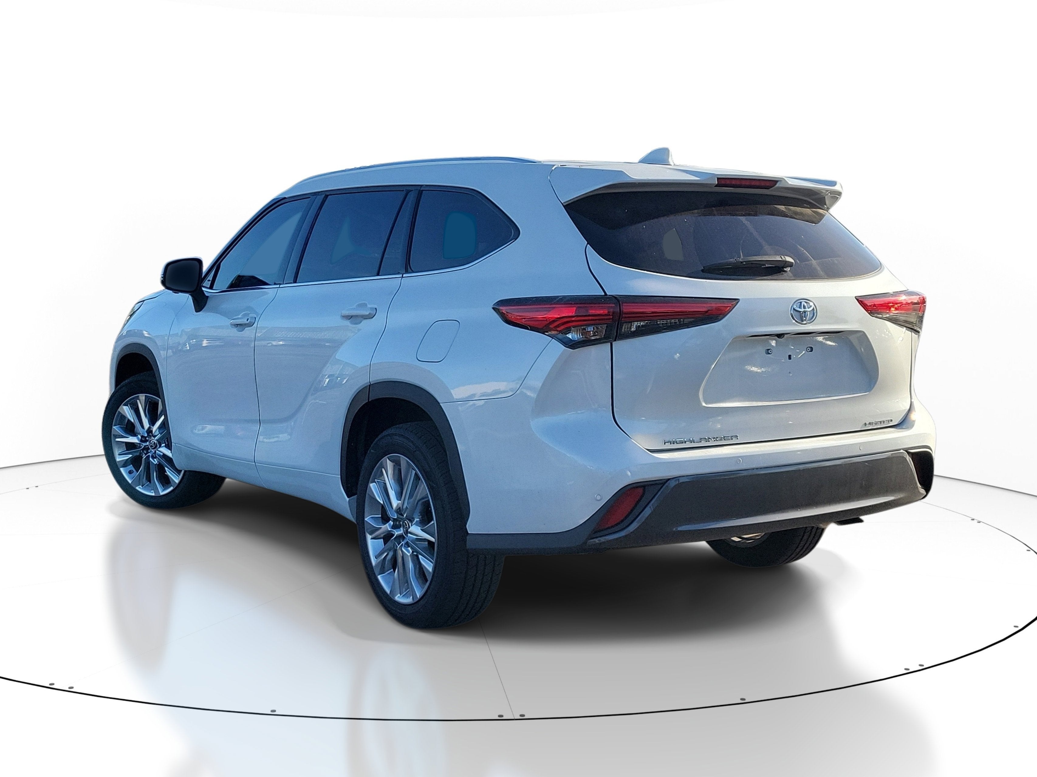 2023 Toyota0 Highlander L