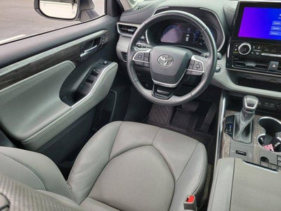 2023 Toyota0 Highlander Limited
