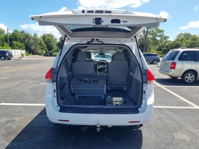 2012 Toyota Sienna LE