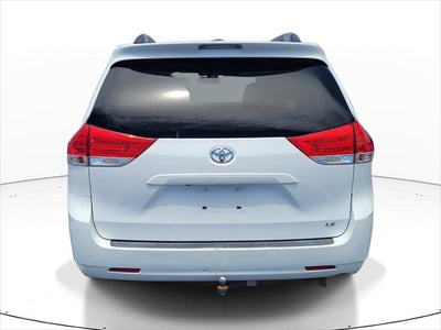2012 Toyota Sienna LE