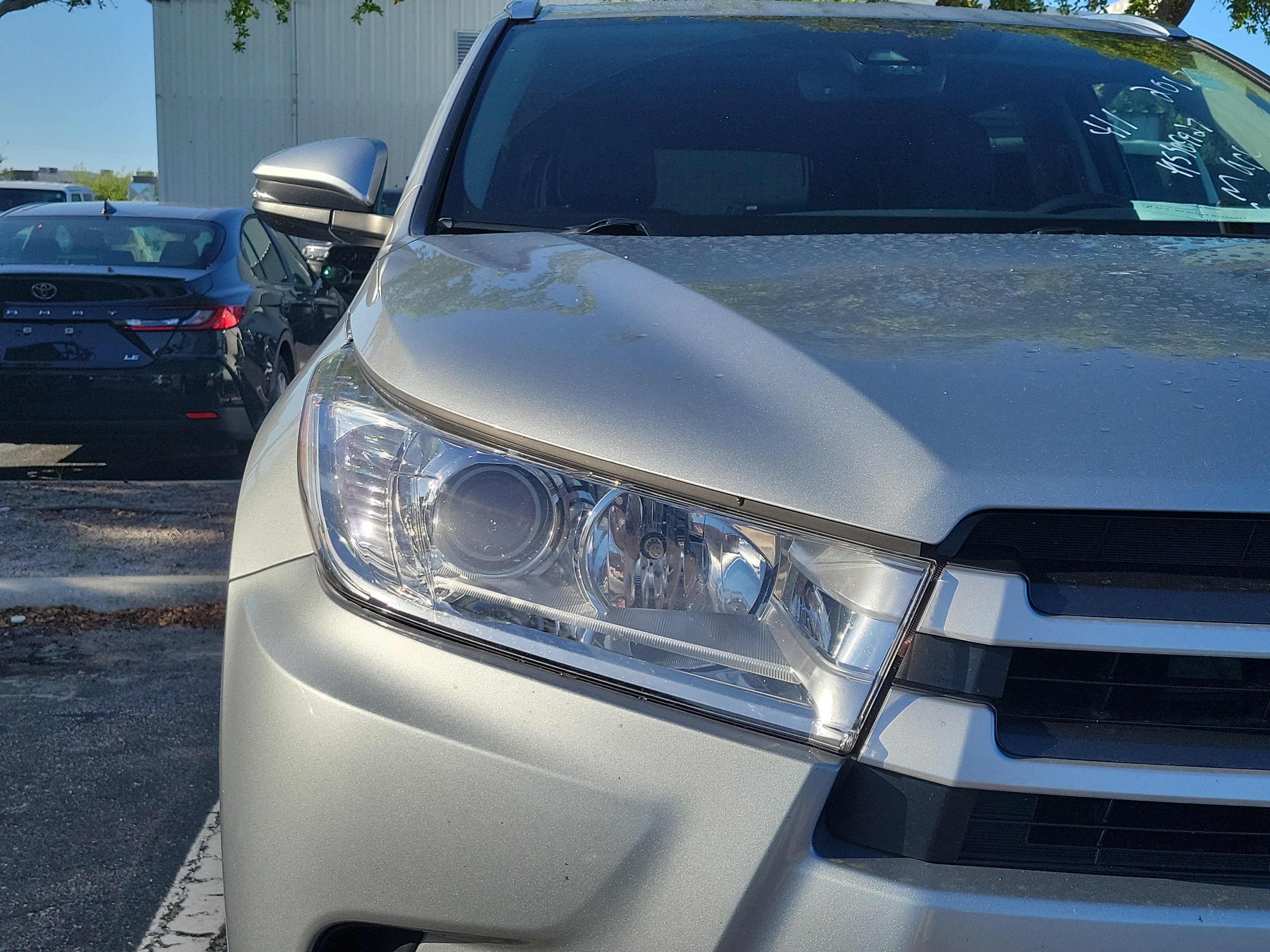 2017 Toyota Highlander Base