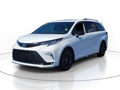 2025 Toyota Sienna XSE