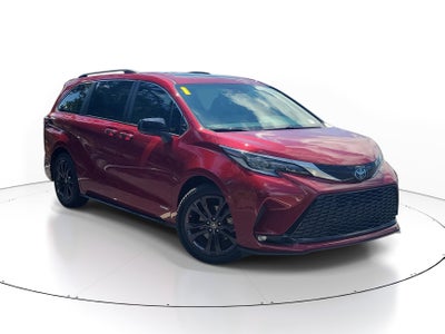 2021 Toyota Sienna XSE