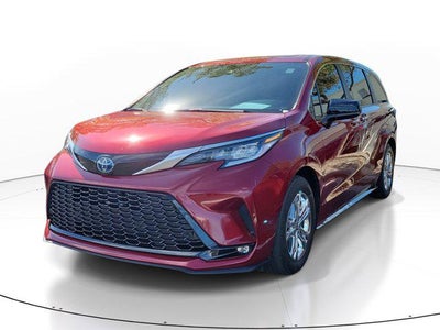 2023 Toyota Sienna XSE