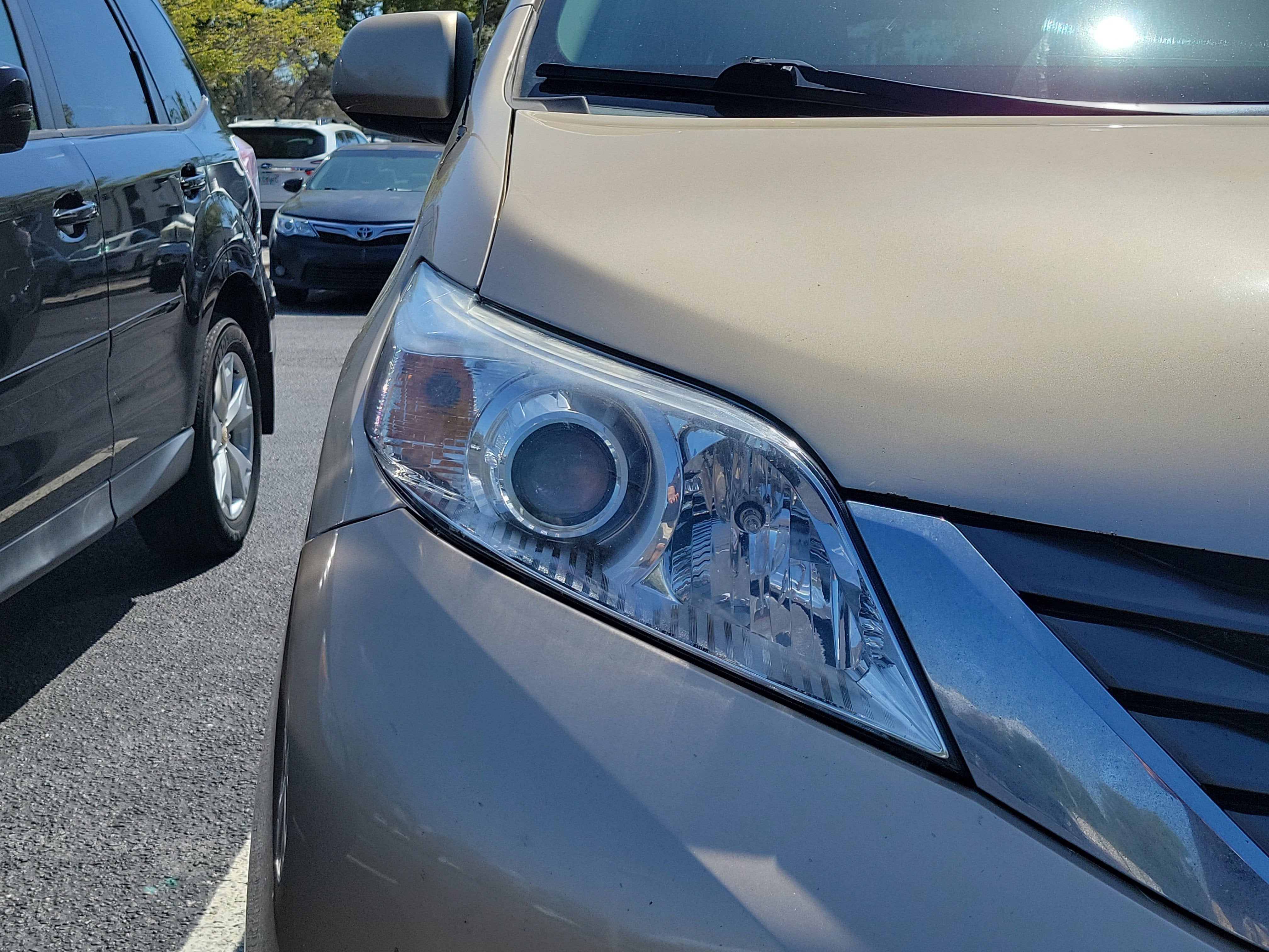 2011 Toyota Sienna XLE