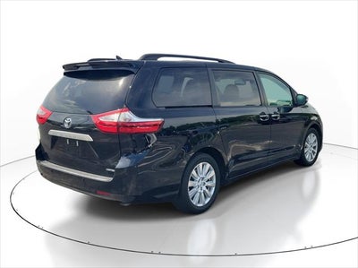 2017 Toyota Sienna Limited Premium