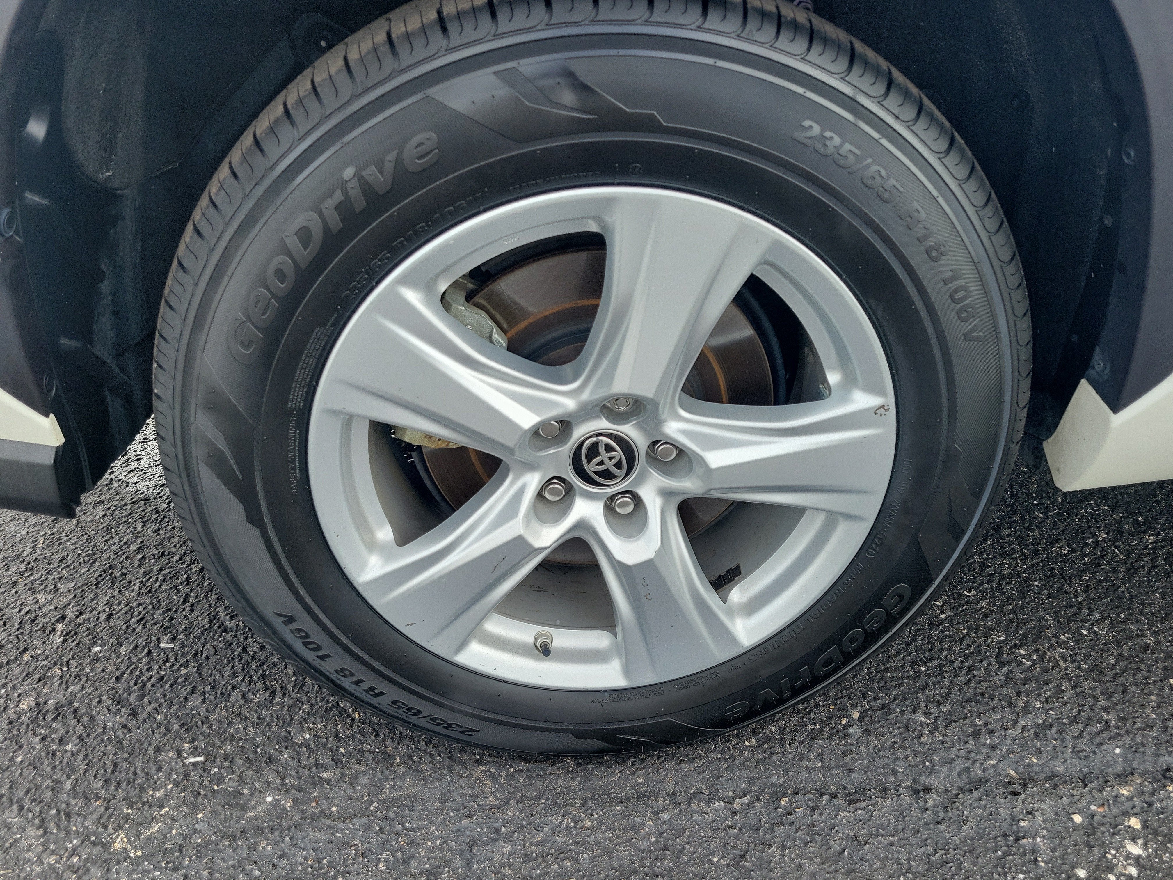 2021 Toyota Highlander Hybrid LE