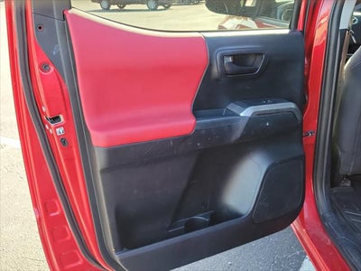 2016 Toyota Tacoma SR5
