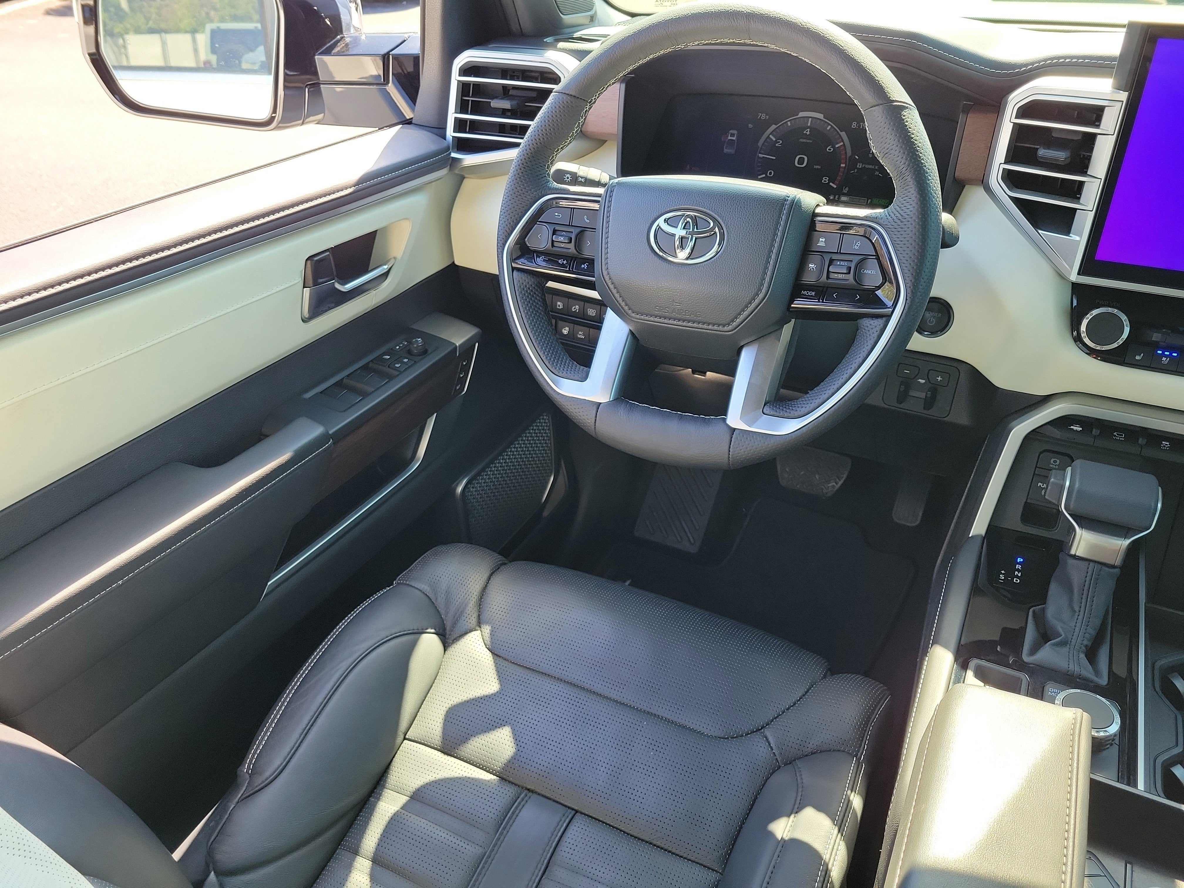 2025 Toyota Tundra Hybrid Capstone