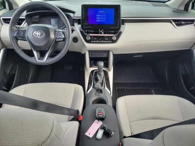 2025 Toyota Corolla Cross LE