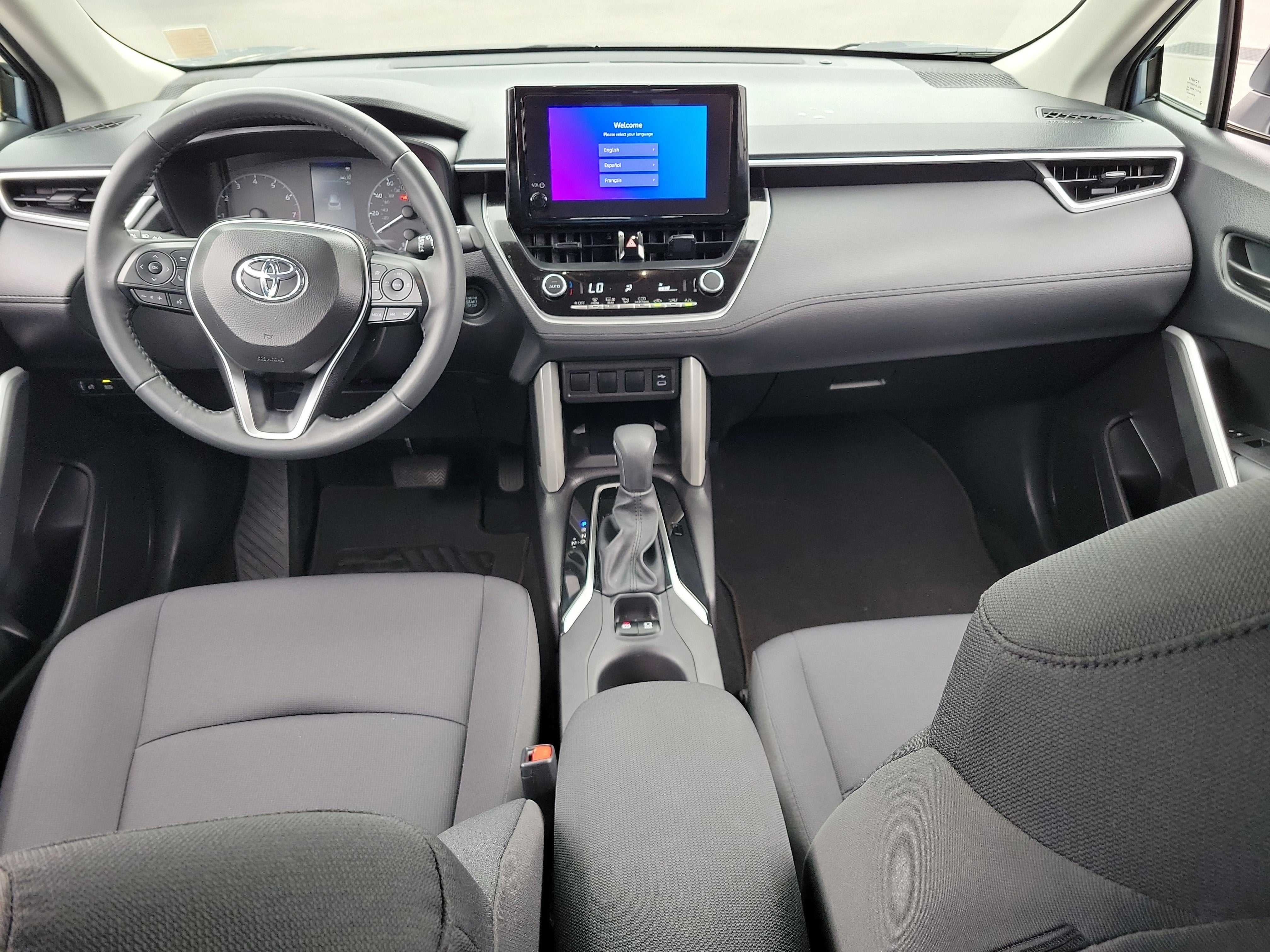 2025 Toyota Corolla Cross LE