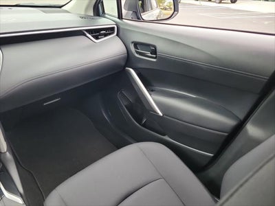 2025 Toyota Corolla Cross LE