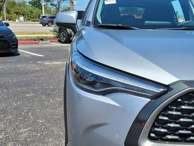 2023 Toyota Corolla Cross XLE