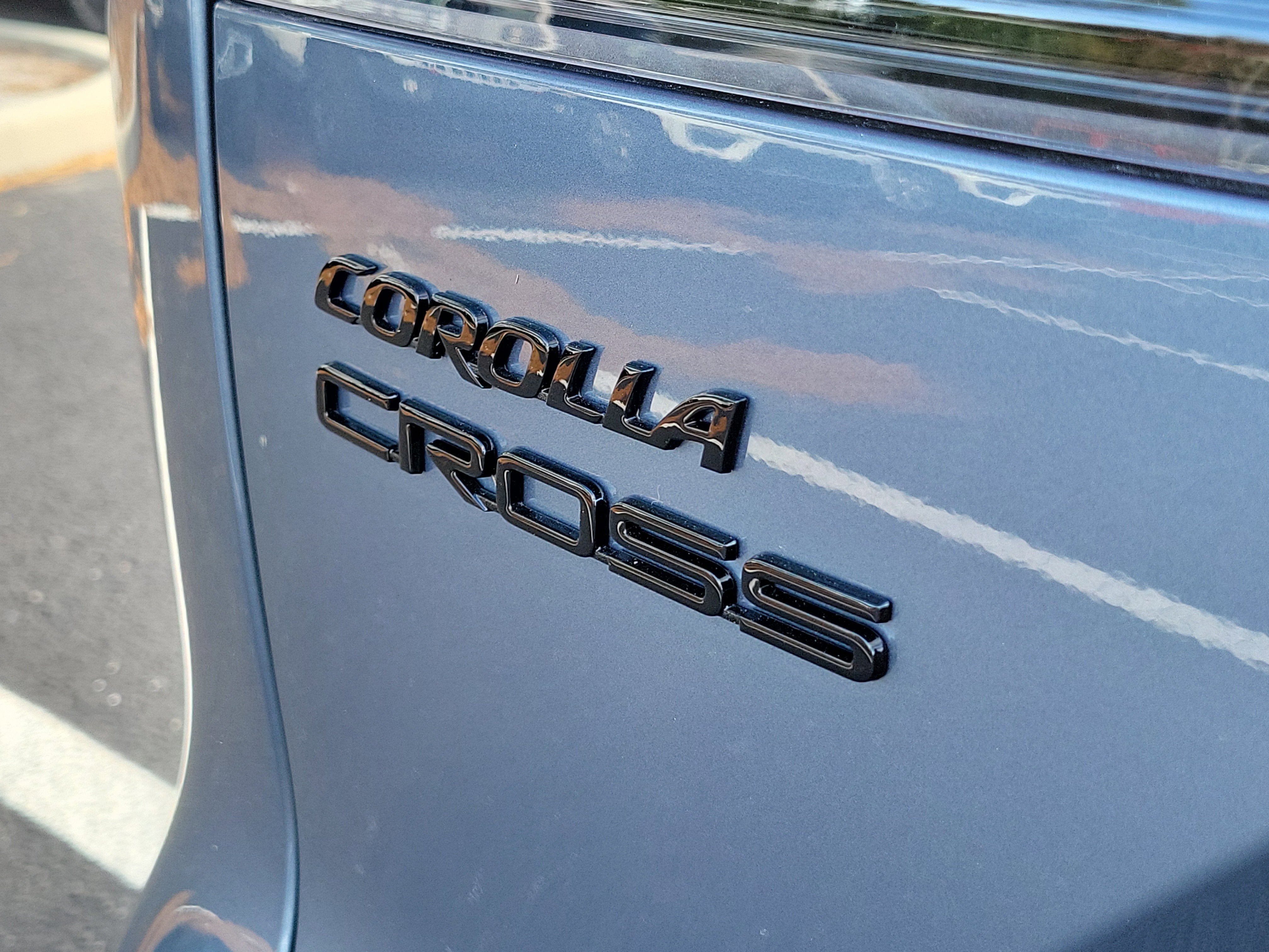 2026 Toyota Corolla Cross Hybrid SE