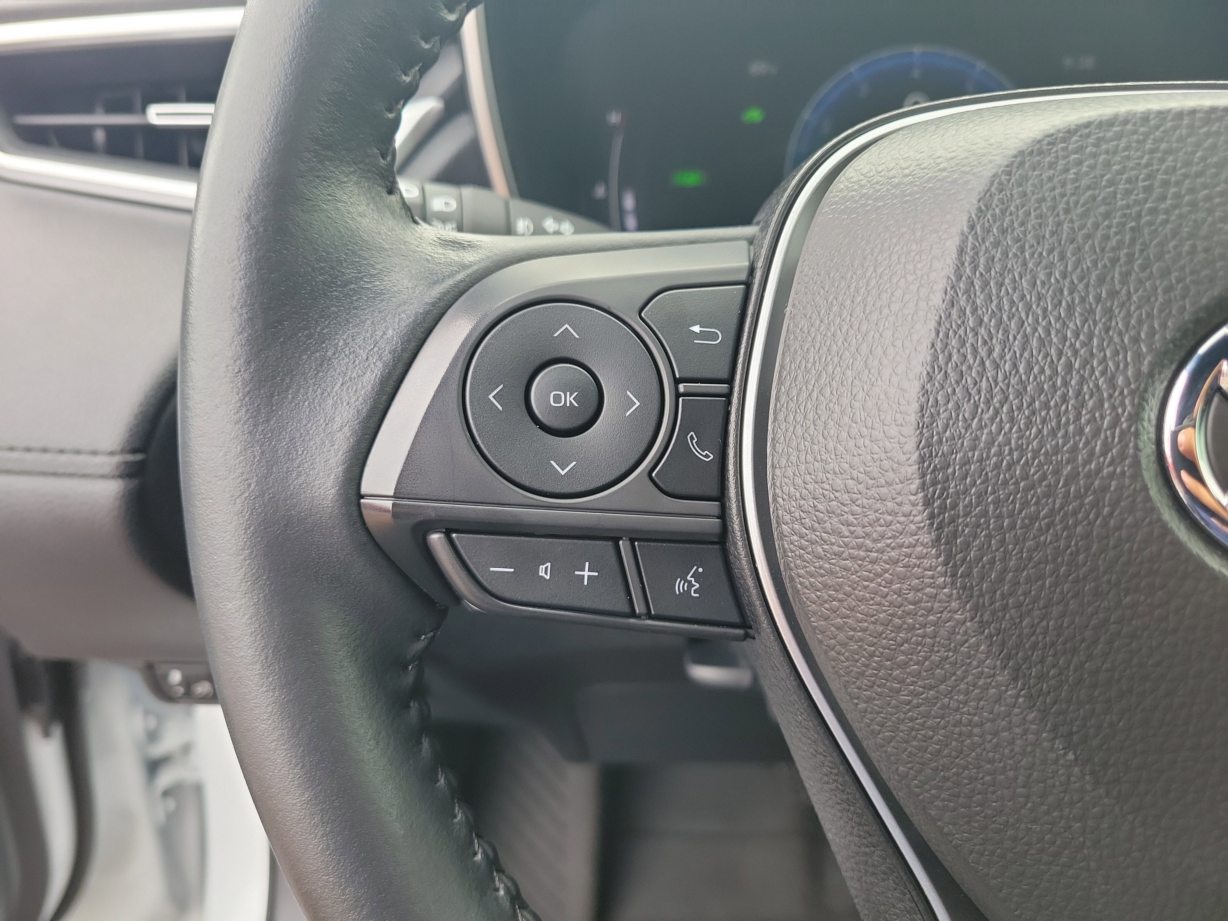 2024 Toyota Corolla Cross Hybrid XSE