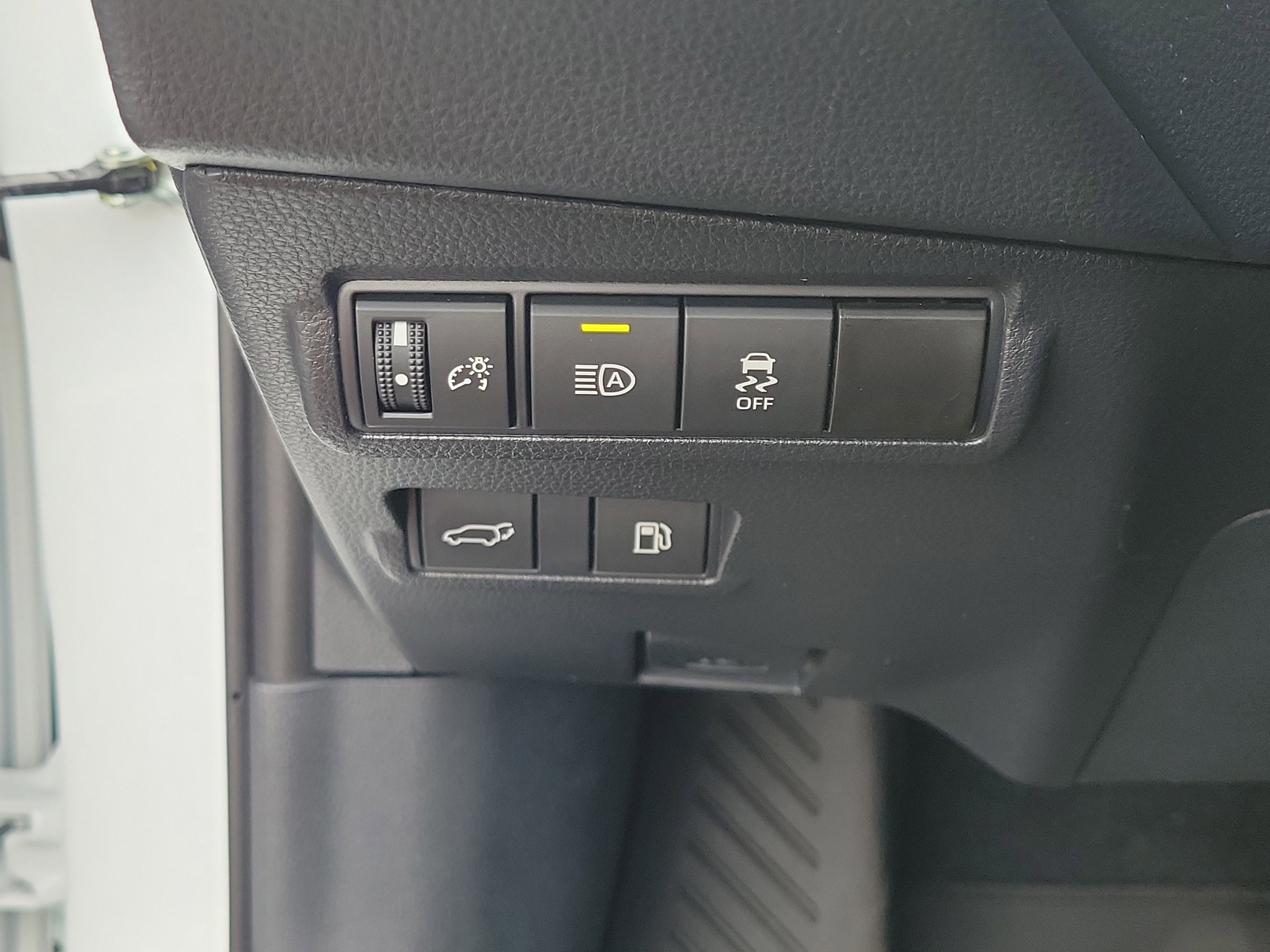 2024 Toyota Corolla Cross Hybrid XSE