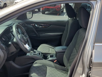 2018 Nissan Rogue Sport SV