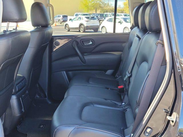 2023 INFINITI QX80 LUXE