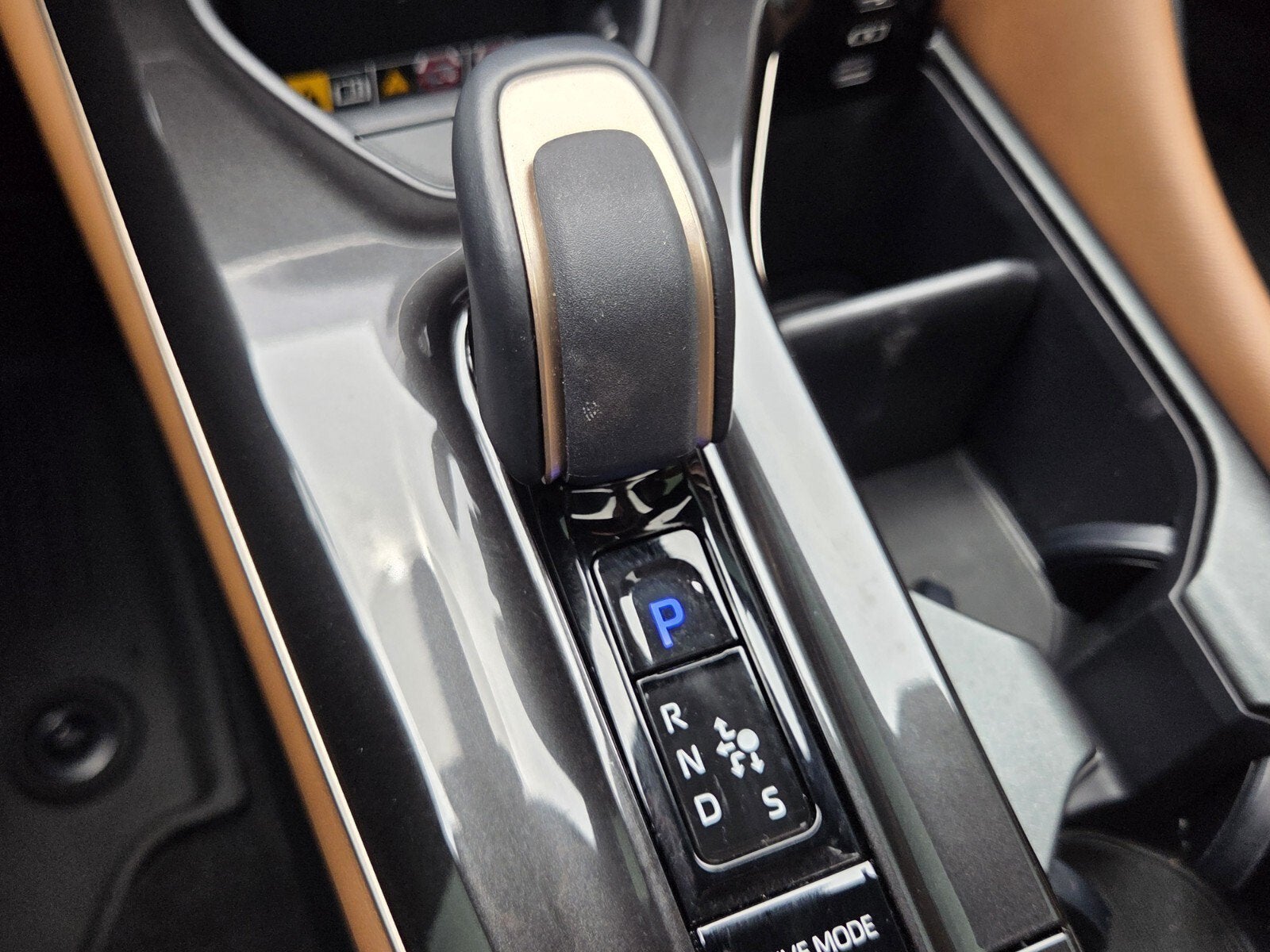 2025 Toyota Crown Signia Limited